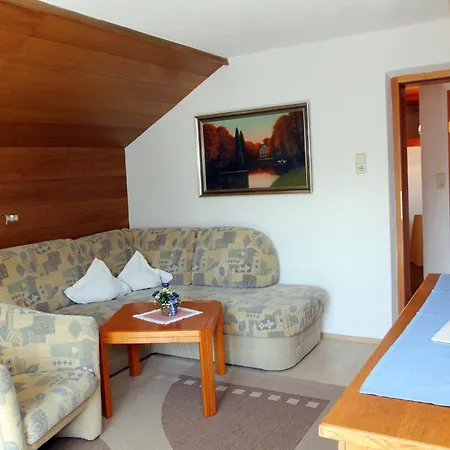 Haus Kneissl Apartment Seefeld in Tirol Room photo