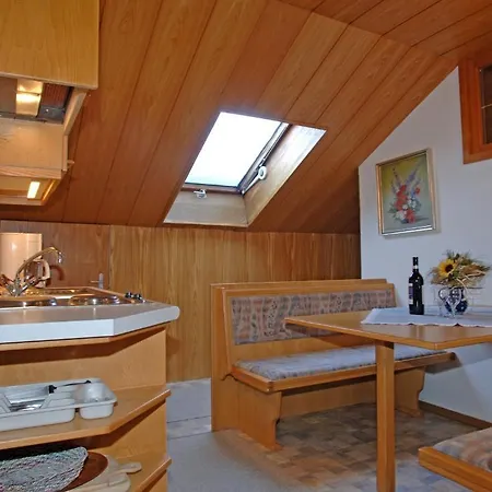 Haus Kneissl Apartment Seefeld in Tirol Room photo