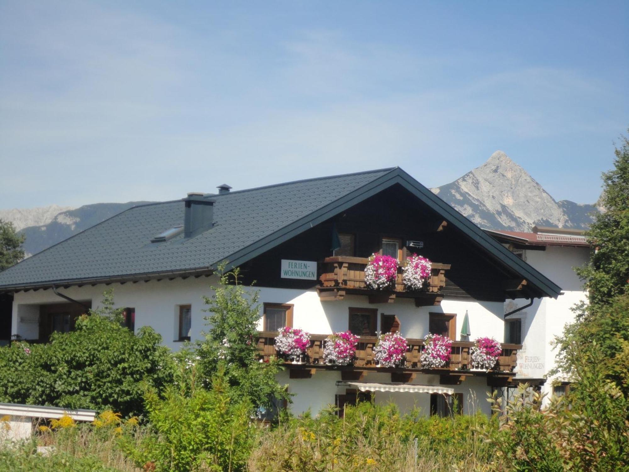 Haus Kneissl Seefeld in Tirol